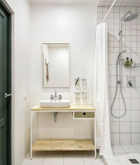 解决卫生间暗、湿、臭三大症状，对症下药是关键！