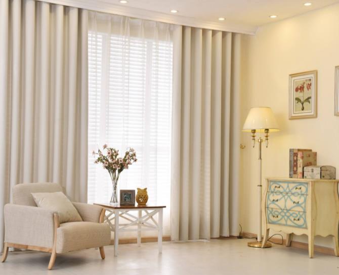 如何选择窗帘的花样和颜色？