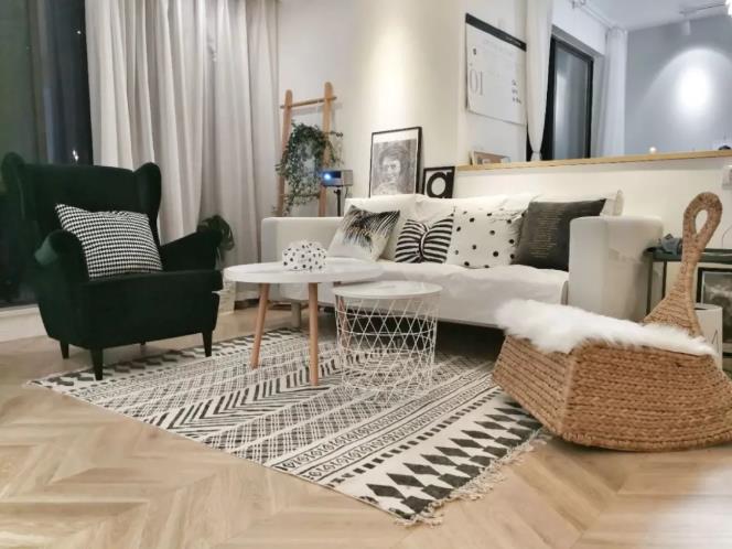 小户型如何选家具，做对了小空间也能住出宽敞感！