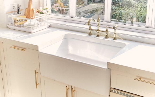 厨房水槽到底怎么选？看懂这篇装修不踩坑