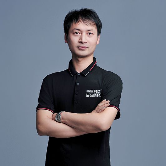 包头装修工长江月明