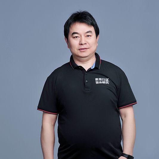 包头装修工长金厚顺