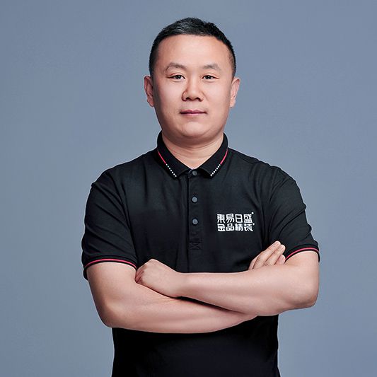 包头装修工长刘团结